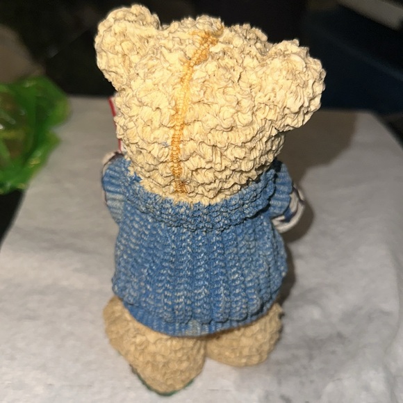 Vintage Resin Bear Reading Book, Wears Blue Sweater, 7” Tall, Clean. Greenbriar. - Picture 2 of 3